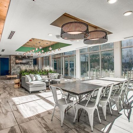 Lush Downtown Condo On Riverwalk W King Ste, Free Parking, Pet Friendly, Centrally Located On Riverwalk San Antonio Eksteriør billede
