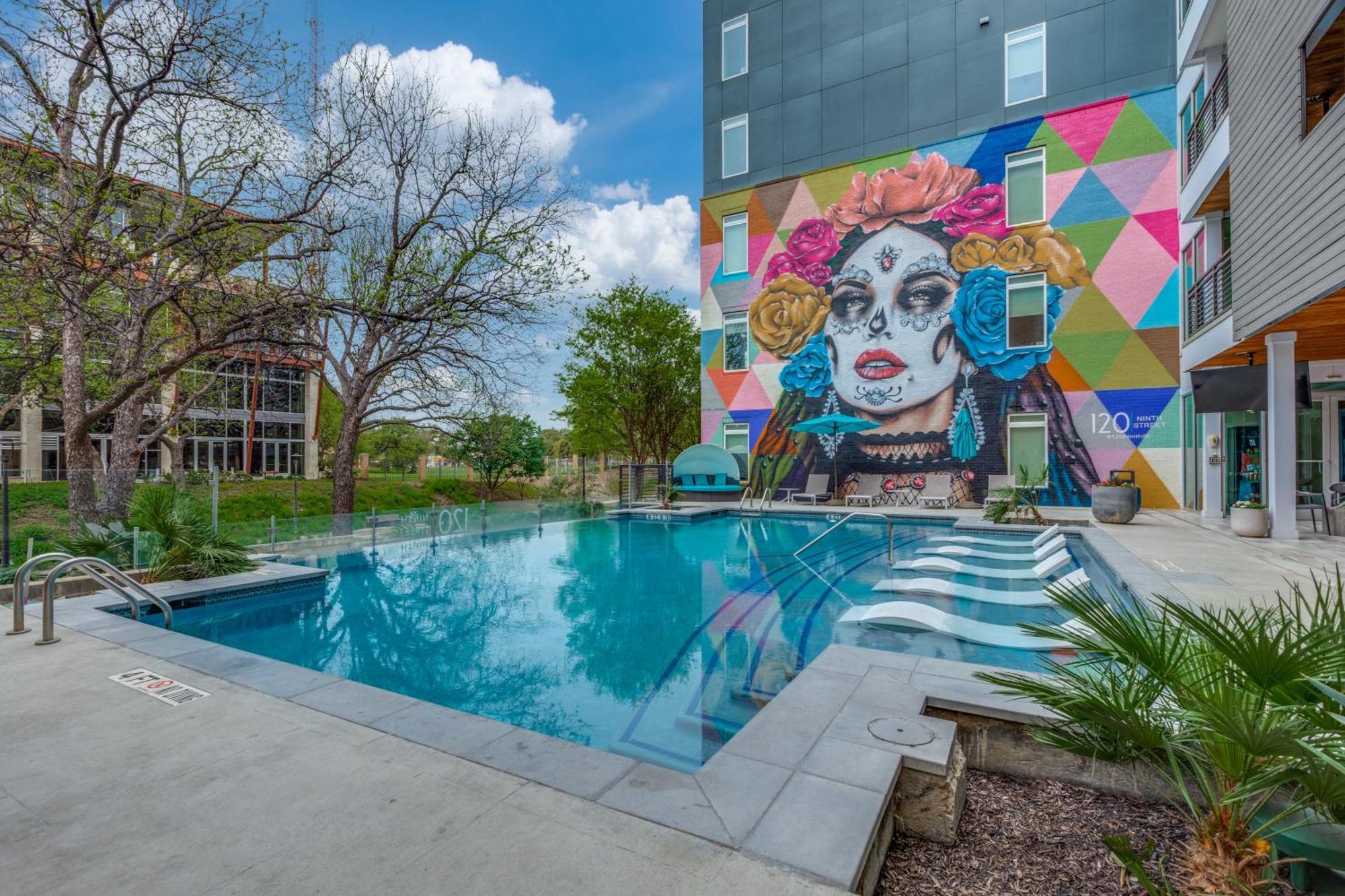 Lush Downtown Condo On Riverwalk W King Ste, Free Parking, Pet Friendly, Centrally Located On Riverwalk San Antonio Eksteriør billede